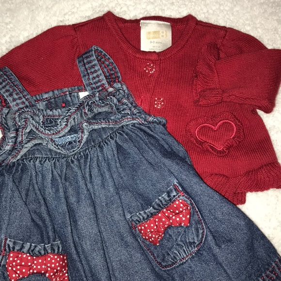 baby 8 Other - 0-3 mos. Sweater 🌸 and Dress